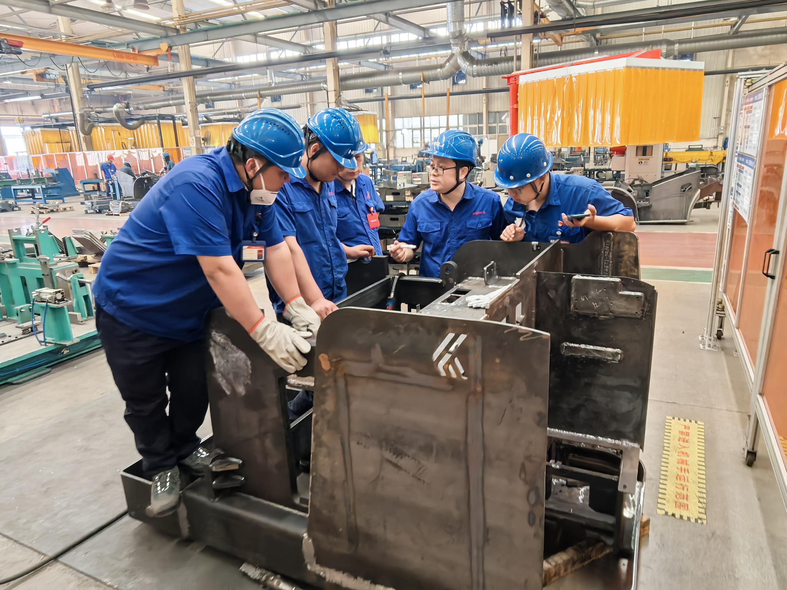 圖1 站架式人下行三向車車架焊接、裝配指導 左1圖 首圖.jpg 圖1 站架式人下行三向車車架焊接、裝配指導 左1圖 首圖.jpg