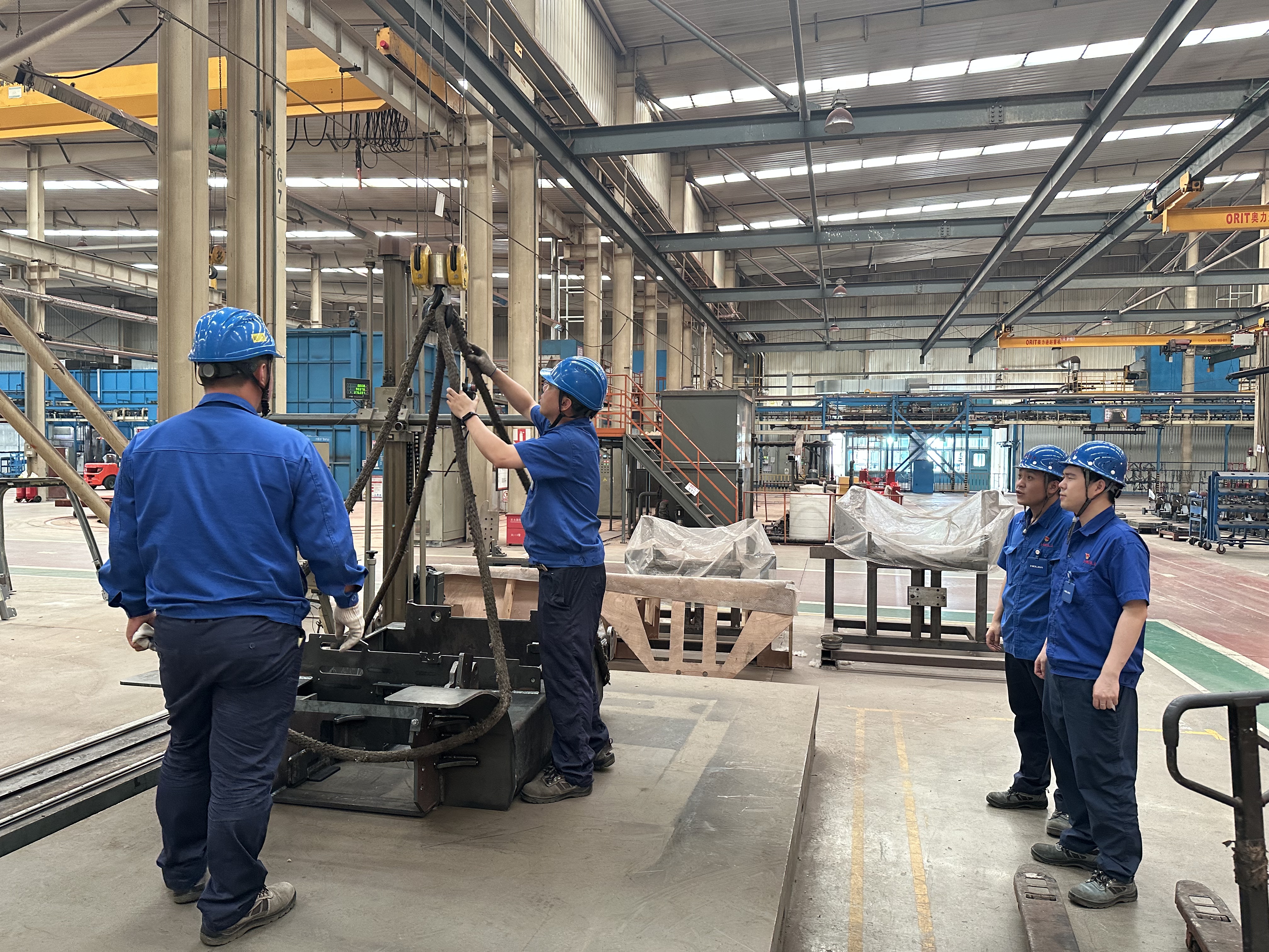 圖3 船塢車車架車架三坐標檢驗、裝配指導 左1圖.jpg 圖3 船塢車車架車架三坐標檢驗、裝配指導 左1圖.jpg